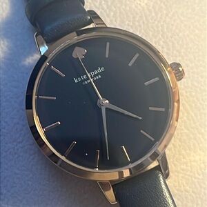 Kate Spade New York round watch new
